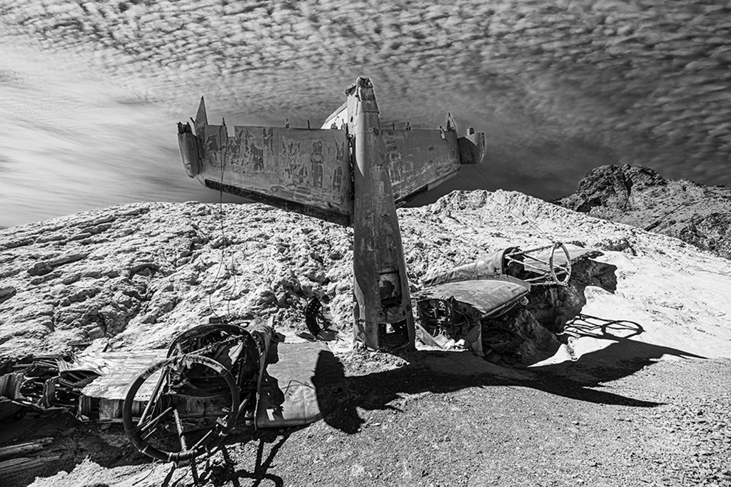 Hillary Greene-Pae_Plane Wreck Tail Fin_A_BW_El Dorado Canyon_Nevada_2022 copy.jpg