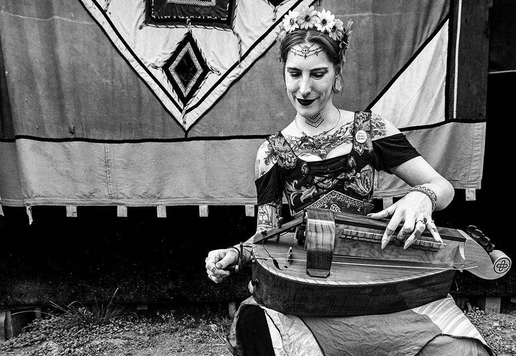 Hurdy Gurdy Purdy_BW_Renaissance Faire_Irwindale_California_2022.jpg
